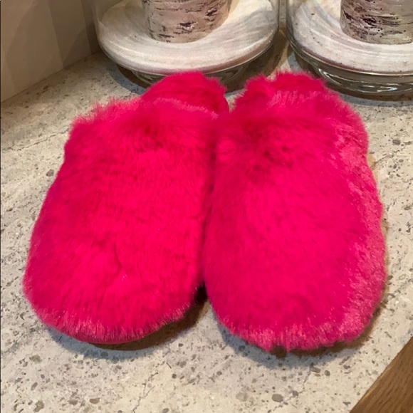 J. Crew Fuzzy Scuff Slippers - Picture 4 of 9